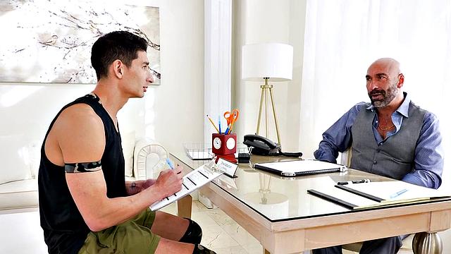 Fisting hunkdaddy fucks stud's gaping asshole with fist