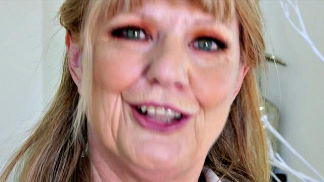 Mia Magnusson's sex lesson