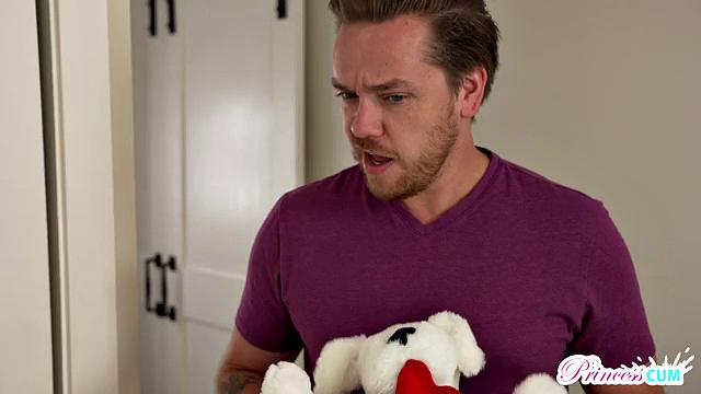 Stepsisters Valentines Day Use Gift - S7:E1