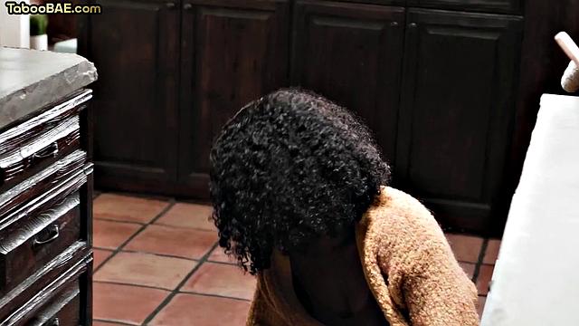 21yo cute bae pussyfucked by stepbro