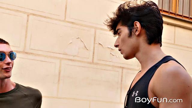 Jared Shaw - Vitali Kutcher - Max London