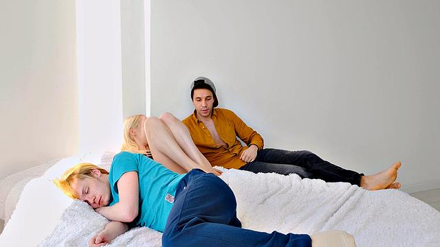 SISPORN. Stepsiblings hope girls boyfriend won't wake up during sex