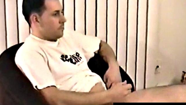 Straight jock gets jerked off while receiving blowjob from DILF