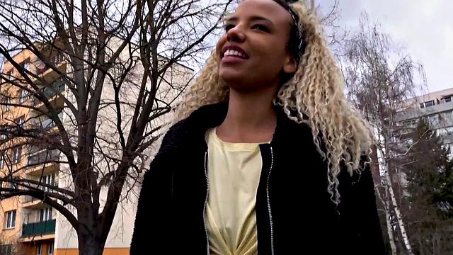 Cash-hungry teen with curly hair enjoys outdoor sex after a casting call