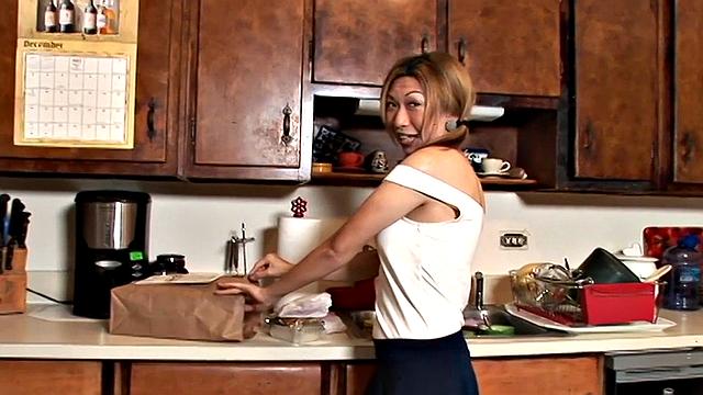 Happily married Taiwanese beauty Veronica uses a vibrator in her kitchen