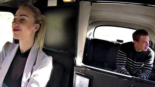 Bigboobs euro cabbie sucks and rides cock before spoon sex