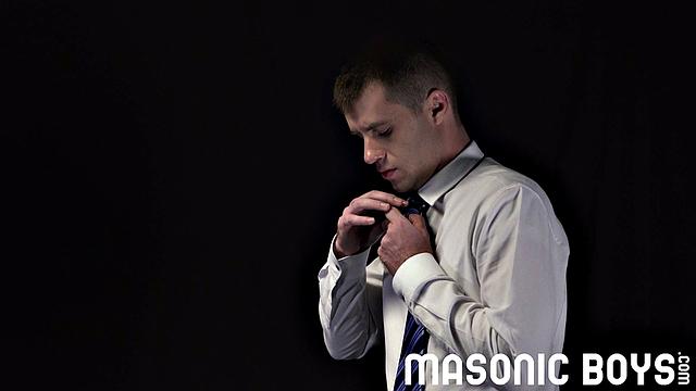 APPRENTICE MONROE Chapter 3 - Action