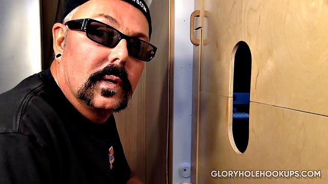 Latino Gets Head At Gloryhole
