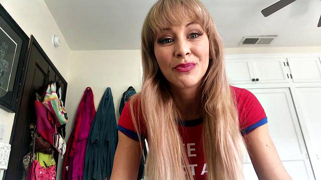 Red Lips, Red Lingerie