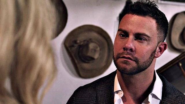 два отчима меняются взрослыми дочерьми и устраивают жаркий тройничок с джейн уайлд