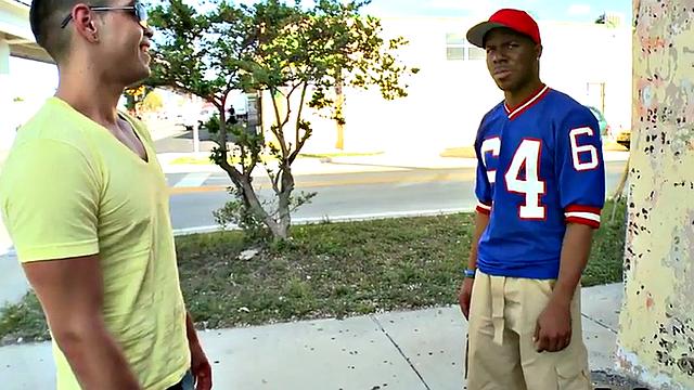 Real Nubian thug fucked for money outdoors by white