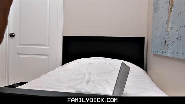 My Dad's a Pervert Chapter 3: Bedroom Fuck