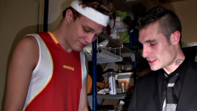 Gay boxer with gloves bangs judge after sucking