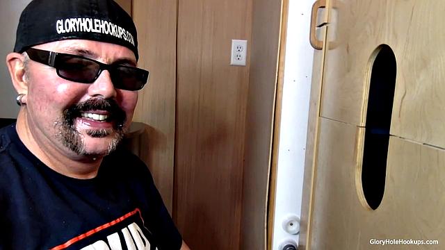 Married Man Takes Gloryhole Ass