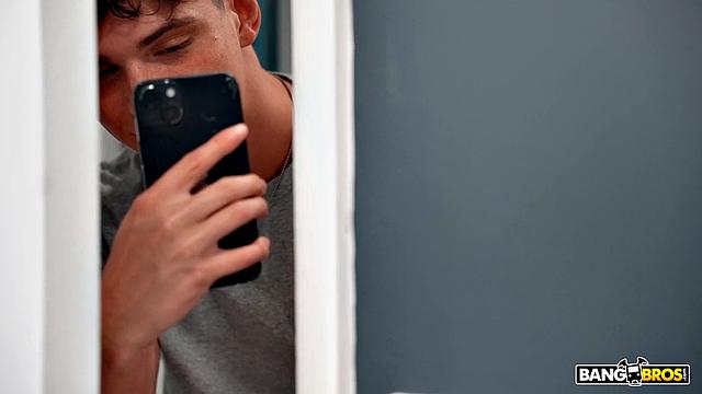 He's Gonna Fuck His Step Sister