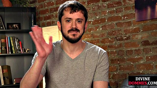 Blonde domina gets pussyfucked