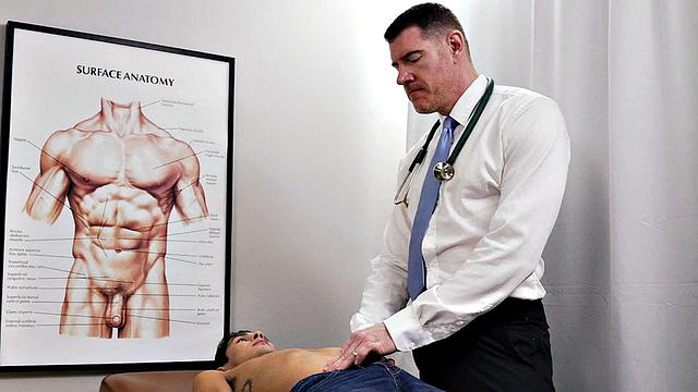 Cocksucking twink assbanged by doctor in session