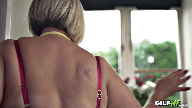 Bossy Step - Shooting Star