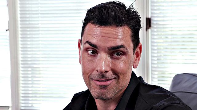 Шанель Кэмрин трахается с подругой мамы