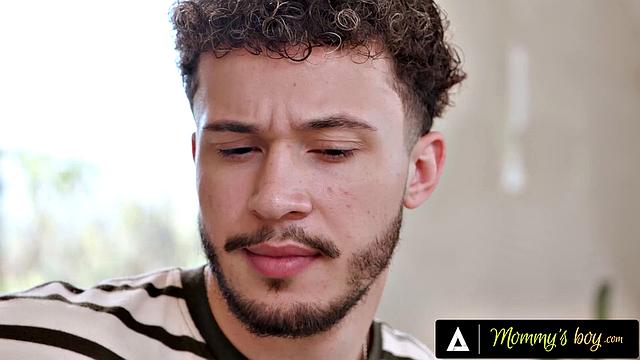 MOMMY'S BOY - Big Tits MILF Lexi Smith Rewards Stepson-In-Law With TITTY FUCKS & Deepthroat