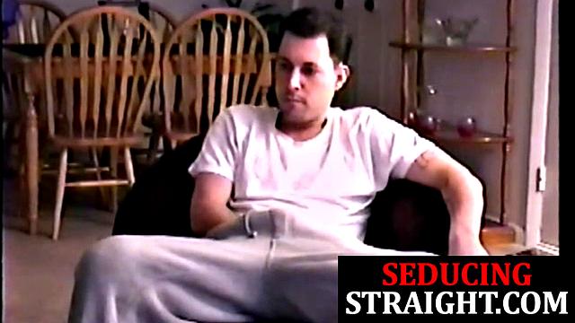 Straight jock masturbates before being sucked off by DILF