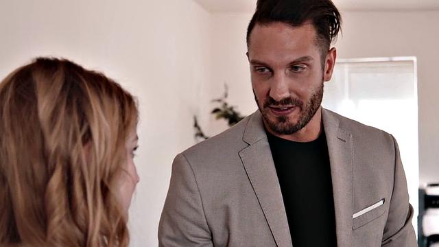 Petite babe smashed in missionary