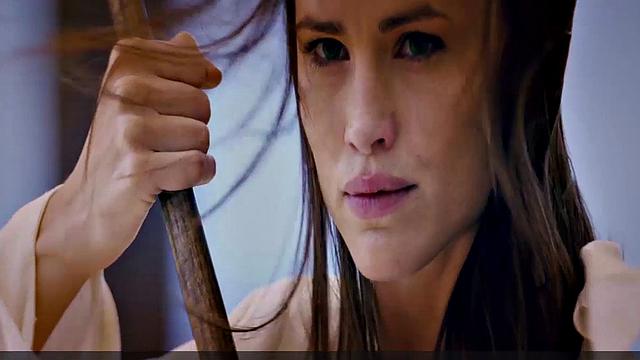 Jennifer Garner kissing