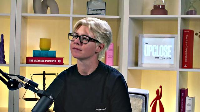 Amateur babe casting sexual fantasy solo