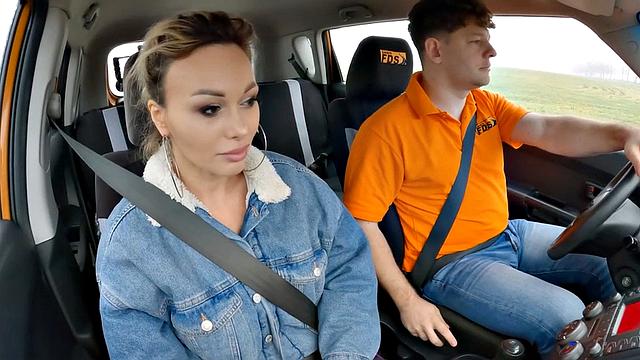 Amateur MILF rides tutor outdoor in car after class