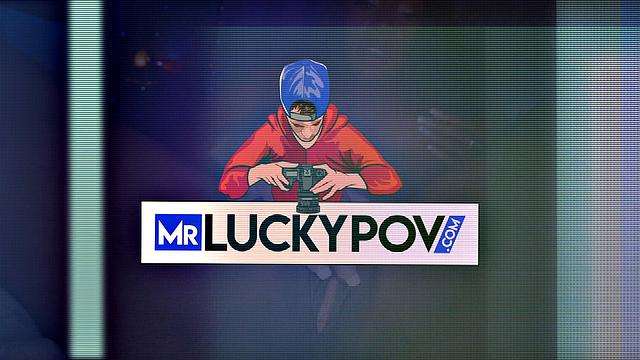 Juicy Booty Nympho Throws That Ass Back