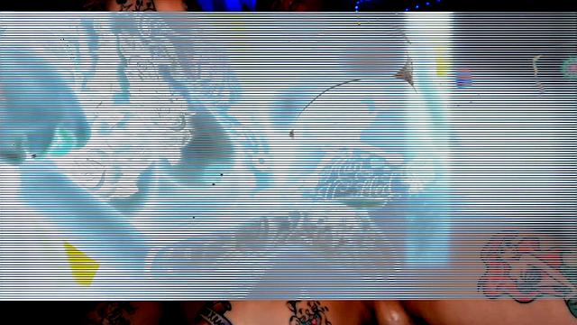 Juicy Booty Nympho Throws That Ass Back