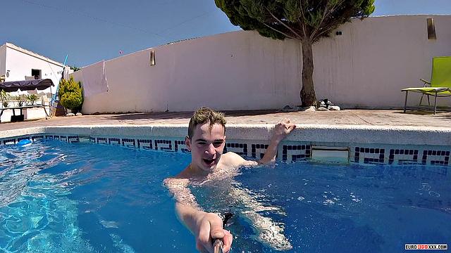 Pool Fun with Tiny Taylor - Taylor Blaze