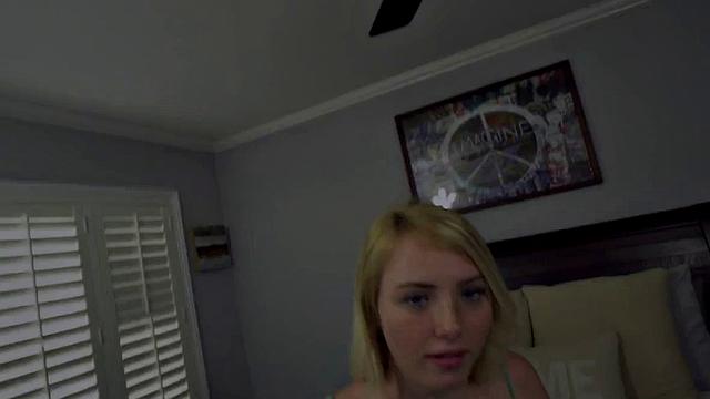 Teen debt amateur sucks repo man before sex