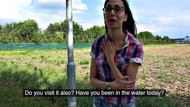 Cash convinces slim beauty to fuck outdoors in glasses