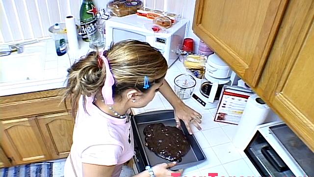 Teen Topanga fingering solo in kitchen