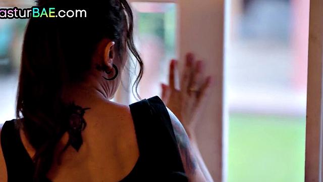 hairy lesbian bae scissoring her GF