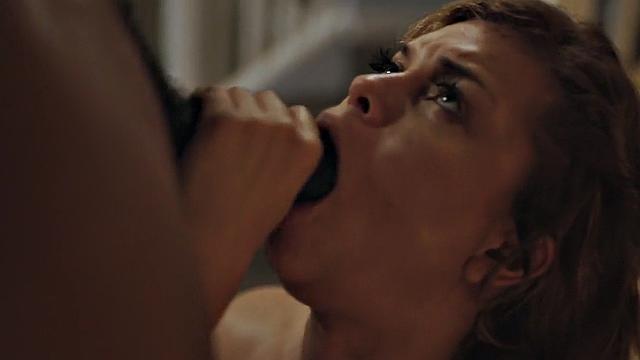 стройная черная падчерица трахается с отчимом и его bbc