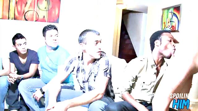 Party amateurs spoil stripper