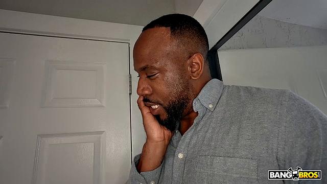 A Huge Cock For Nicole