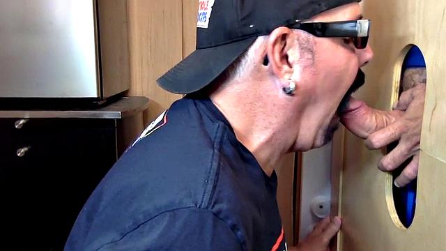 Gloryhole mature daddy sucks dong on 1st gloryhole date