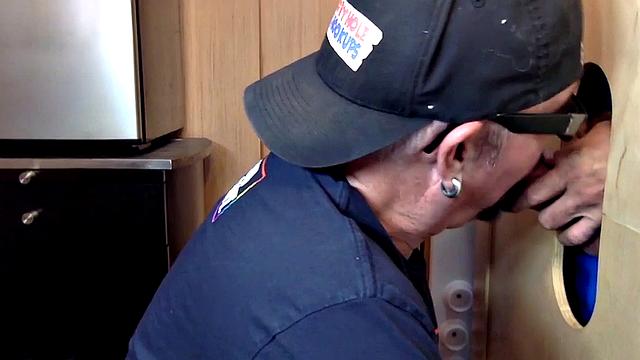 Gloryhole mature daddy sucks dong on 1st gloryhole date