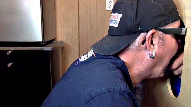 Gloryhole mature daddy sucks dong on 1st gloryhole date