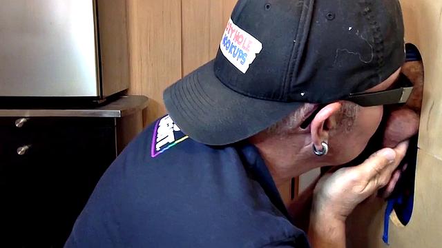 Gloryhole mature daddy sucks dong on 1st gloryhole date