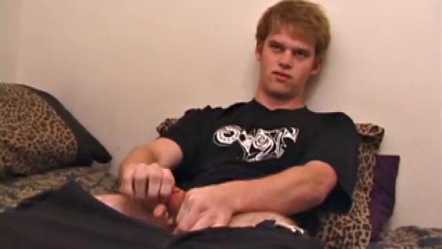 Tre Bone starts by stroking slowly and after lubing up, he really gets into it. He whips out his little red vibrator, shoves it in deep and gets his cock stiff.