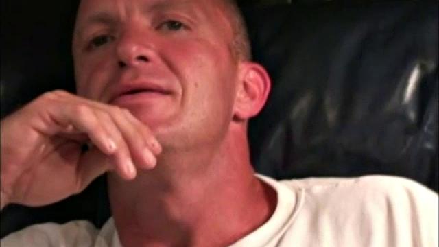 This is a magnificent man, with a troubled mind. But Chris is a looker! He's 38 years old, 5' 10", and 175 pounds and makes his living in construction.