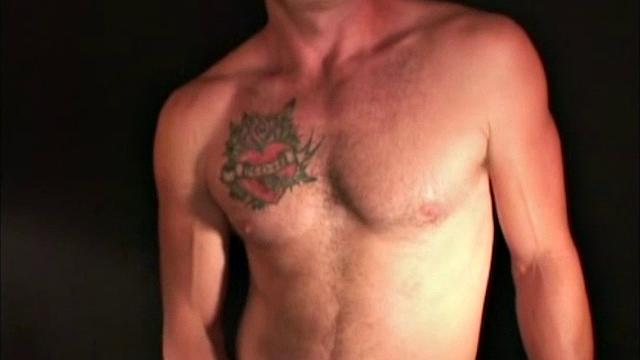 This is a magnificent man, with a troubled mind. But Chris is a looker! He's 38 years old, 5' 10", and 175 pounds and makes his living in construction.