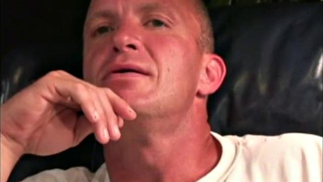 This is a magnificent man, with a troubled mind. But Chris is a looker! He's 38 years old, 5' 10", and 175 pounds and makes his living in construction.