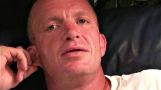 This is a magnificent man, with a troubled mind. But Chris is a looker! He's 38 years old, 5' 10", and 175 pounds and makes his living in construction.