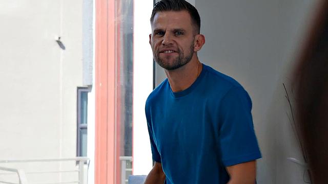 Squirting MILF banged by her BF after rimjob