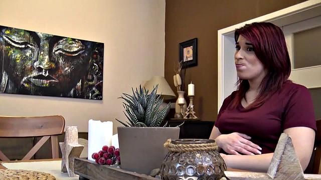 DEBT4k. Debt collector will give woman time in exchange